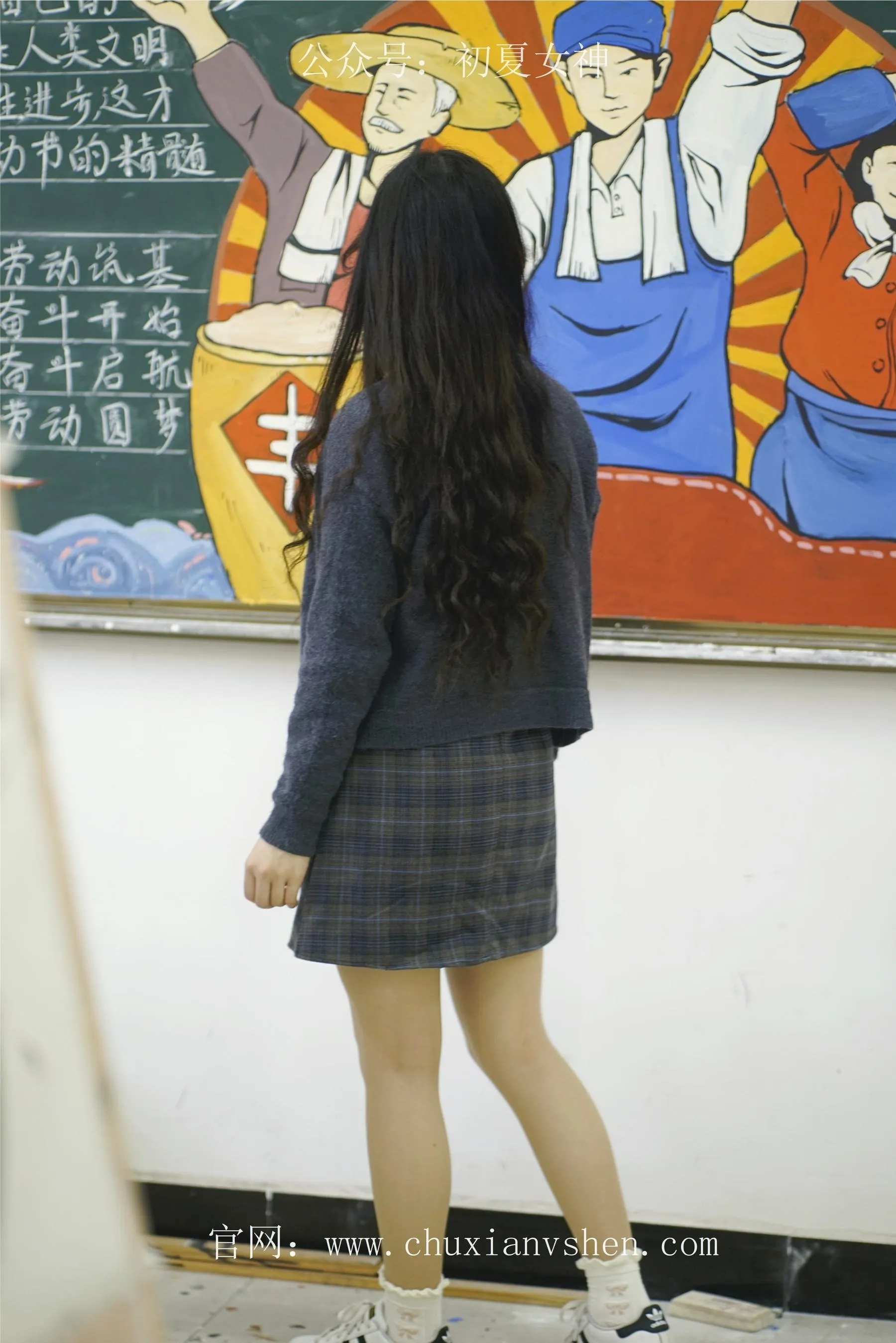 初夏女神 NO.068 欢欢 新晋学妹-校园游览 [158P]插图4